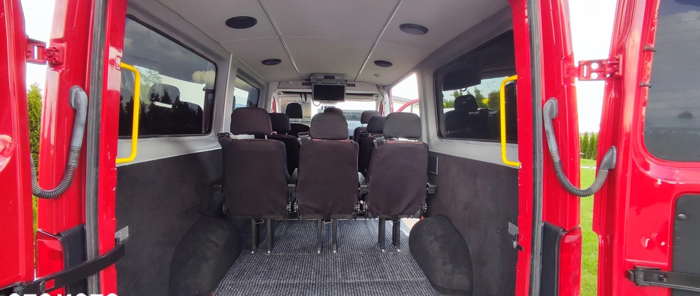 Volkswagen Crafter cena 72999 przebieg: 465000, rok produkcji 2017 z Kielce małe 56